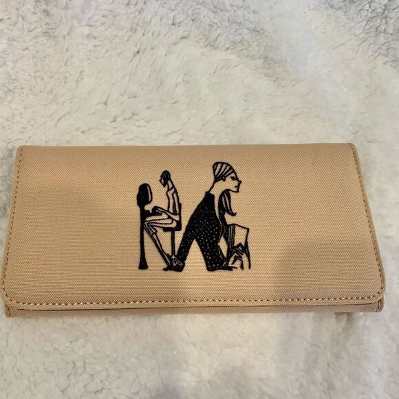 NWT Trifold Wallet - Picture 2 of 10